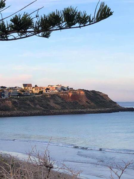 Christies Beach Tourist Park 외부 사진